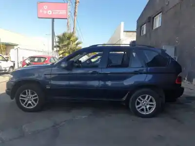 Veículo de Sucata bmw x5 (e53) m57d30o1.306d2.11007790147 do ano 2003 alimentado 