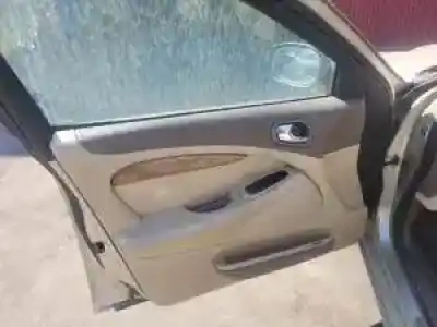 Veículo de Sucata jaguar s-type ajd.7g.eld11 do ano 2004 alimentado 