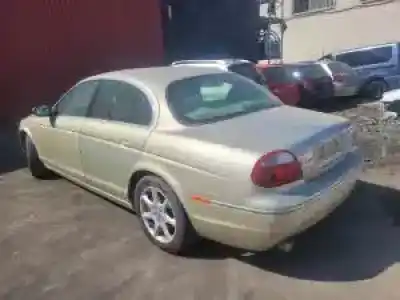 Veículo de Sucata jaguar s-type ajd.7g.eld11 do ano 2004 alimentado 
