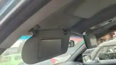 Scrapping Vehicle kia sorento (bl) d4cb of the year 2002 powered 