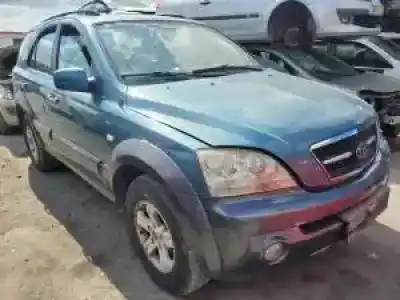 Scrapping Vehicle kia sorento (bl) d4cb of the year 2002 powered 