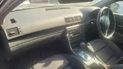 Scrapping Vehicle audi a4 berlina (8e) 2.0 20v cat (alt) of the year 2001 powered 