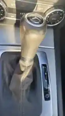 Veicolo di demolizione mercedes-benz clase c (w204) berlina 651911 dell'anno 2010 alimentato 