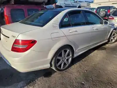 Veicolo di demolizione mercedes-benz clase c (w204) berlina 651911 dell'anno 2010 alimentato 