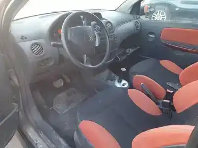 Veículo de Sucata citroen c2 (jm_) 1.6 do ano 2004 alimentado 0