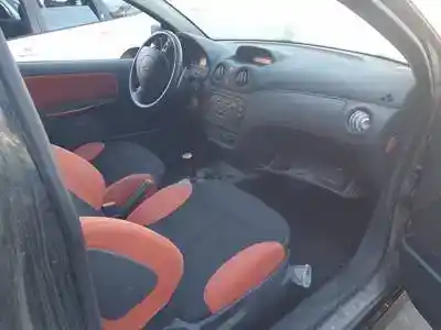 Veículo de Sucata citroen c2 (jm_) 1.6 do ano 2004 alimentado 0