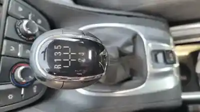 Veicolo di demolizione opel meriva b a13dte dell'anno 2010 alimentato 