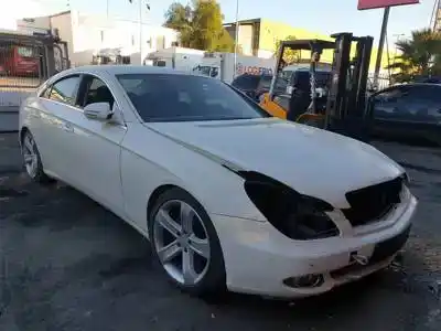Veículo de Sucata mercedes-benz clase cls (w219) 642920 do ano 2005 alimentado 