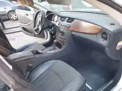 Veículo de Sucata mercedes-benz clase cls (w219) 642920 do ano 2005 alimentado 