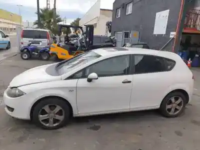 Veículo de Sucata seat leon (1p1) d-bls do ano 2008 alimentado 