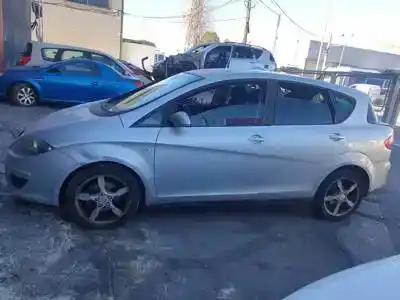 Veículo de Sucata seat toledo (5p2) bjb do ano 2008 alimentado 