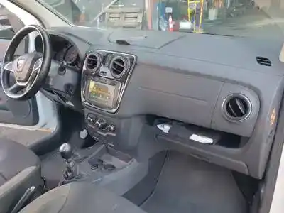 Veículo de Sucata dacia lodgy (j92) k9k872 do ano 2020 alimentado 