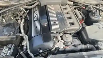 Scrapping Vehicle bmw 5 (e60) 520 i of the year 2003 powered 0