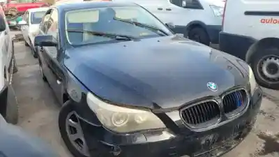 Scrapping Vehicle bmw 5 (e60) 520 i of the year 2003 powered 0