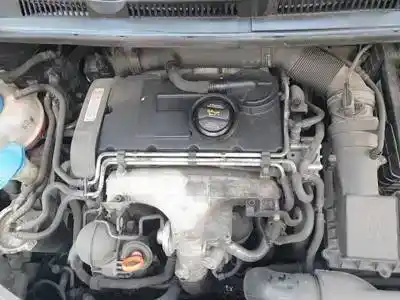 Veículo de Sucata volkswagen golf plus (5m1) bkd do ano 2005 alimentado 