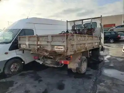 Veicolo di demolizione nissan atleon (tk) bd30d dell'anno 1999 alimentato 