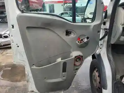 Veicolo di demolizione renault master ii combi g9ua6.g9u650 dell'anno 2006 alimentato 