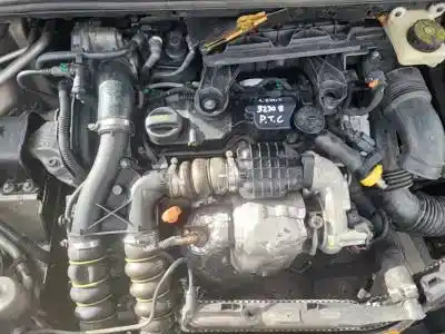 Veículo de Sucata citroen c4 berlina (b7) 9hpdv6dted.9hp.9h06 do ano 2011 alimentado 