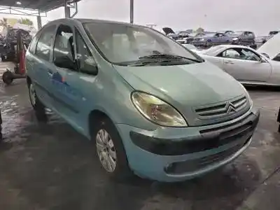Scrapping Vehicle citroen xsara picasso 2.0 hdi cat (rhy / dw10td) of the year 2003 powered 