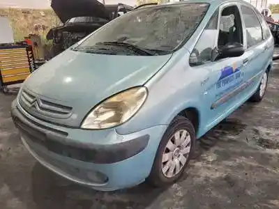 Scrapping Vehicle CITROEN XSARA PICASSO  of the year 2003 powered 