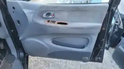 Scrapping Vehicle kia carnival ii j3 of the year 2001 powered 