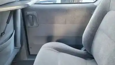 Scrapping Vehicle kia carnival ii j3 of the year 2001 powered 