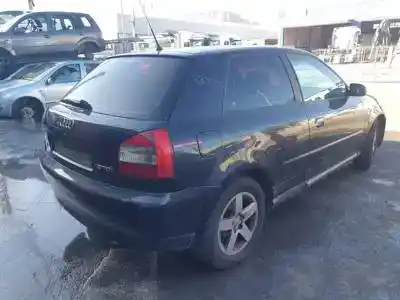 Veículo de Sucata audi a3 (8l) asz do ano 2000 alimentado 
