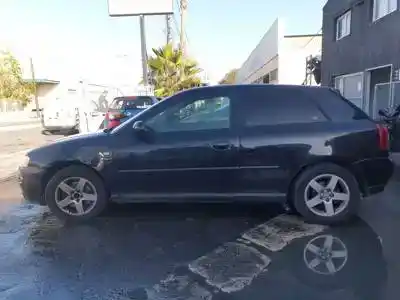 Veículo de Sucata audi a3 (8l) asz do ano 2000 alimentado 