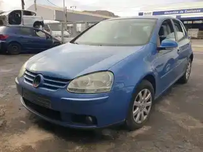 Veicolo di demolizione VOLKSWAGEN GOLF V BERLINA (1K1)  dell'anno 2003 alimentato 