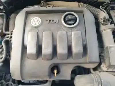 Veicolo di demolizione volkswagen golf v berlina (1k1) bkc dell'anno 2003 alimentato 