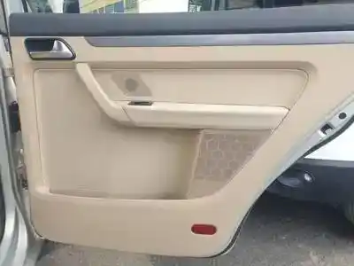 Veicolo di demolizione volkswagen touran (1t3) cfhc dell'anno 2010 alimentato 