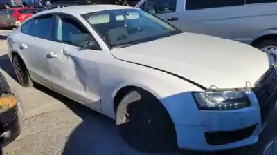 Veicolo di demolizione audi a5 sportback (f5a) cdnb dell'anno 2008 alimentato 