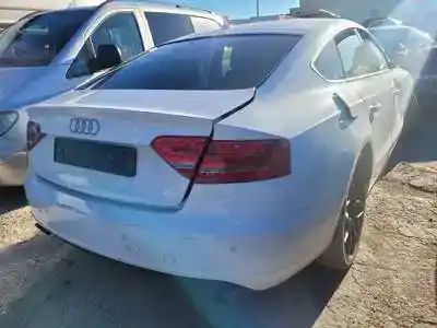 Veicolo di demolizione audi a5 sportback (f5a) cdnb dell'anno 2008 alimentato 