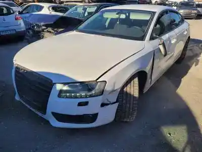 Veicolo di demolizione AUDI A5 SPORTBACK (F5A)  dell'anno 2008 alimentato 