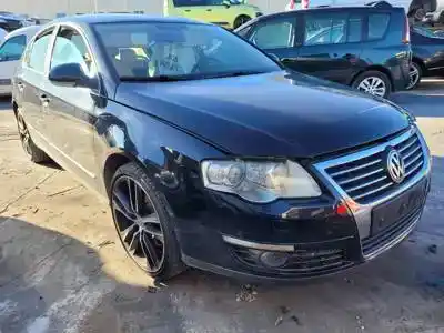 Veicolo di demolizione volkswagen passat berlina (3c2) d-bkp dell'anno 2005 alimentato 