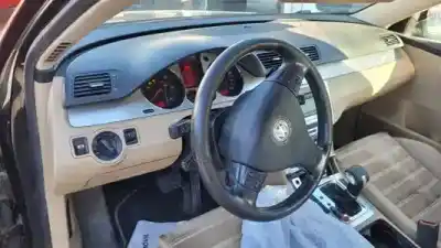 Veicolo di demolizione volkswagen passat berlina (3c2) d-bkp dell'anno 2005 alimentato 