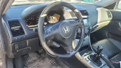 Veicolo di demolizione honda accord berlina (cl/cn) n22a1 dell'anno 2003 alimentato 