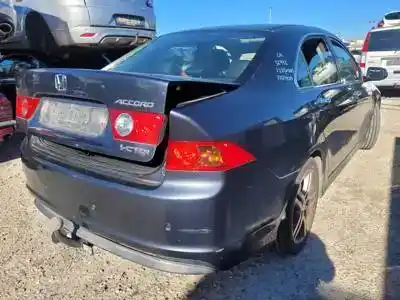 Veicolo di demolizione honda accord berlina (cl/cn) n22a1 dell'anno 2003 alimentato 