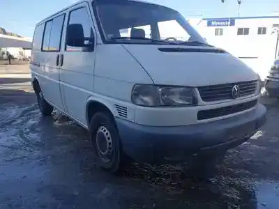 Sloopvoertuig VOLKSWAGEN T4 TRANSPORTER/FURGONETA (MOD. 1991)  van het jaar 1992 aangedreven 