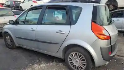 Sloopvoertuig renault scenic ii (x84,jm) k9k732.k9kp7 van het jaar 2006 aangedreven 