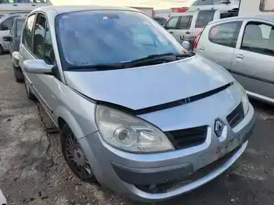Sloopvoertuig renault scenic ii (x84,jm) k9k732.k9kp7 van het jaar 2006 aangedreven 