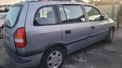 Sloopvoertuig opel zafira a x18xe1 van het jaar 2000 aangedreven 