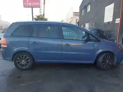 Sloopvoertuig opel zafira b d-z19dt van het jaar 2006 aangedreven 