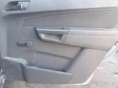 Sloopvoertuig opel zafira b d-z19dt van het jaar 2006 aangedreven 