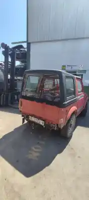 Véhicule à la ferraille suzuki                                             samurai (sj)                                                                                                                                                                                                                                               1.3 cat                                                                                                                                                                                                                                                    de l'année 1994 alimenté 