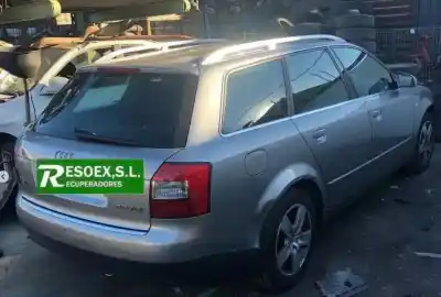 Veículo de Sucata audi a4 berlina (8e) 2.5 tdi (120kw) do ano 2003 alimentado bcz