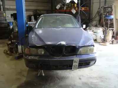 Sloopvoertuig bmw serie 5 berlina (e39) 535i van het jaar 1997 aangedreven 358s1