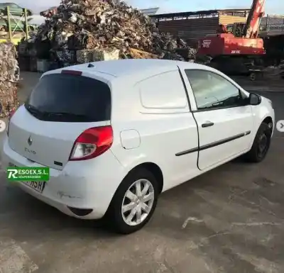 Veículo de Sucata renault clio iii 1.5 dci diesel cat do ano 2013 alimentado k9k67