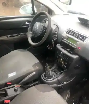 Sloopvoertuig citroen c4 berlina cool van het jaar 2001 aangedreven 9hz