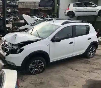 Scrapping Vehicle dacia sandero 0.9 tce cat of the year 2019 powered h4b b4
